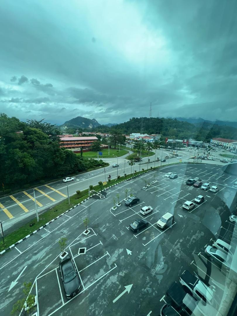 Samsara Studio Apartment At Kompleks Mutiara Gm Гуа-Мусанг Экстерьер фото