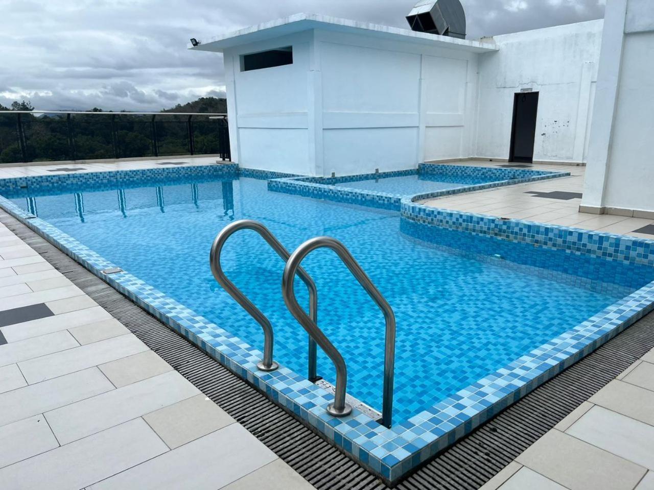 Samsara Studio Apartment At Kompleks Mutiara Gm Гуа-Мусанг Экстерьер фото